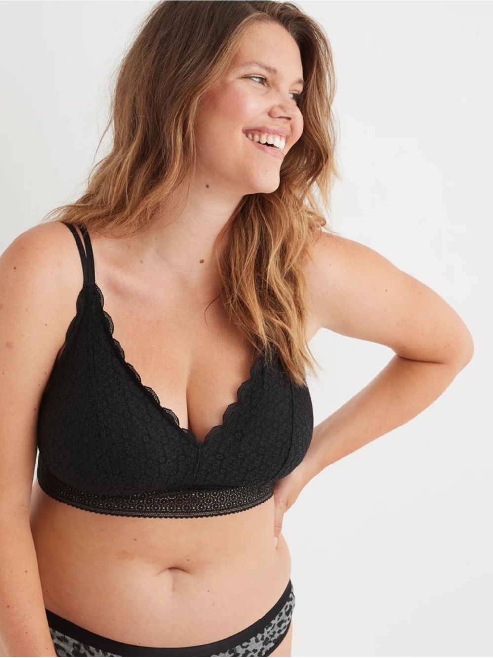 Aerie Queens Lace Padded Plunge Bralette Black Medium